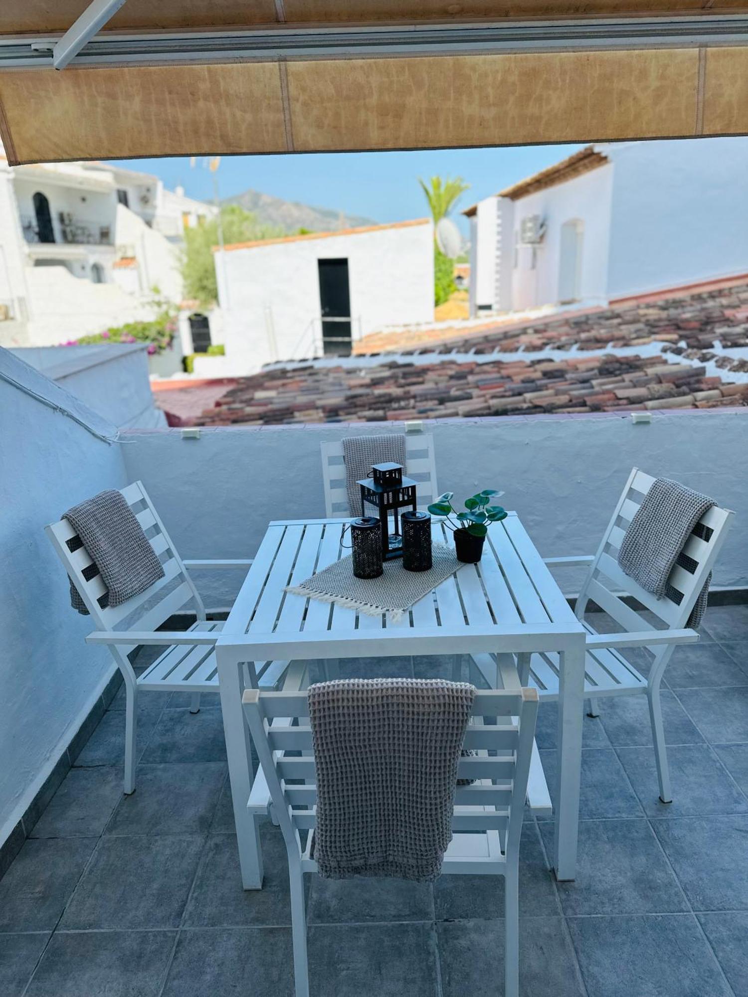Right By The Pool Area In Capistrano Village! Nerja Kültér fotó
